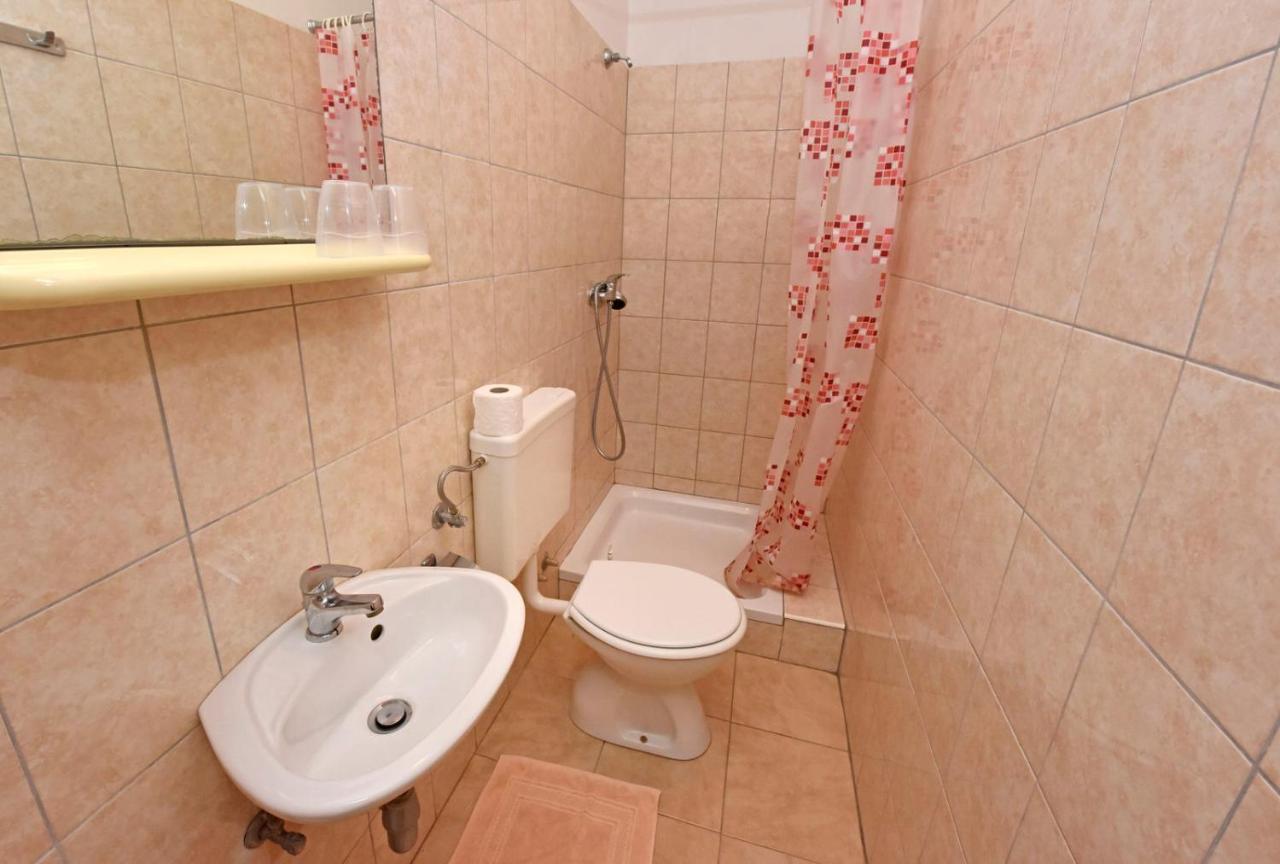 Apartments Denis Пореч Екстериор снимка