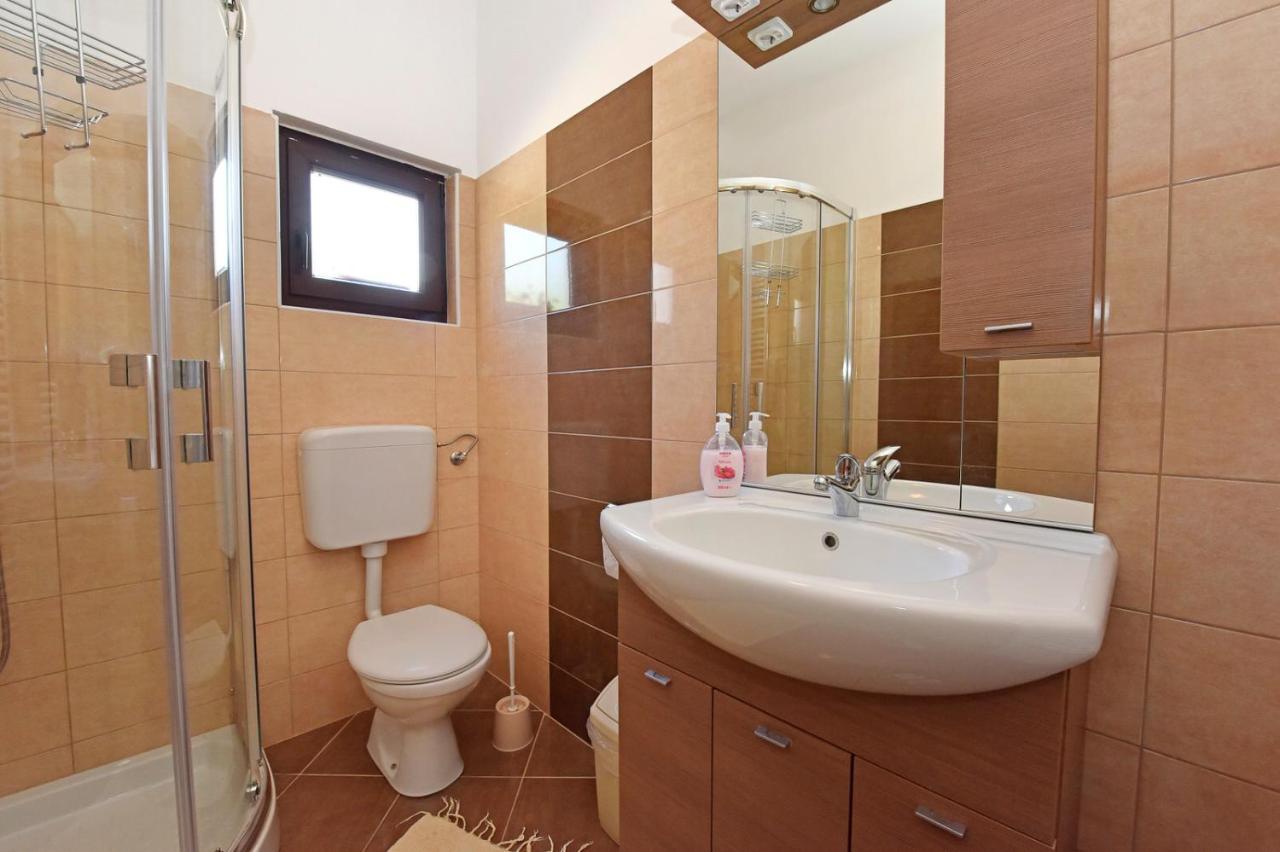 Apartments Denis Пореч Екстериор снимка