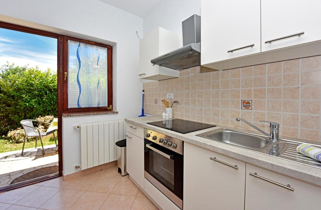 Apartments Denis Пореч Екстериор снимка