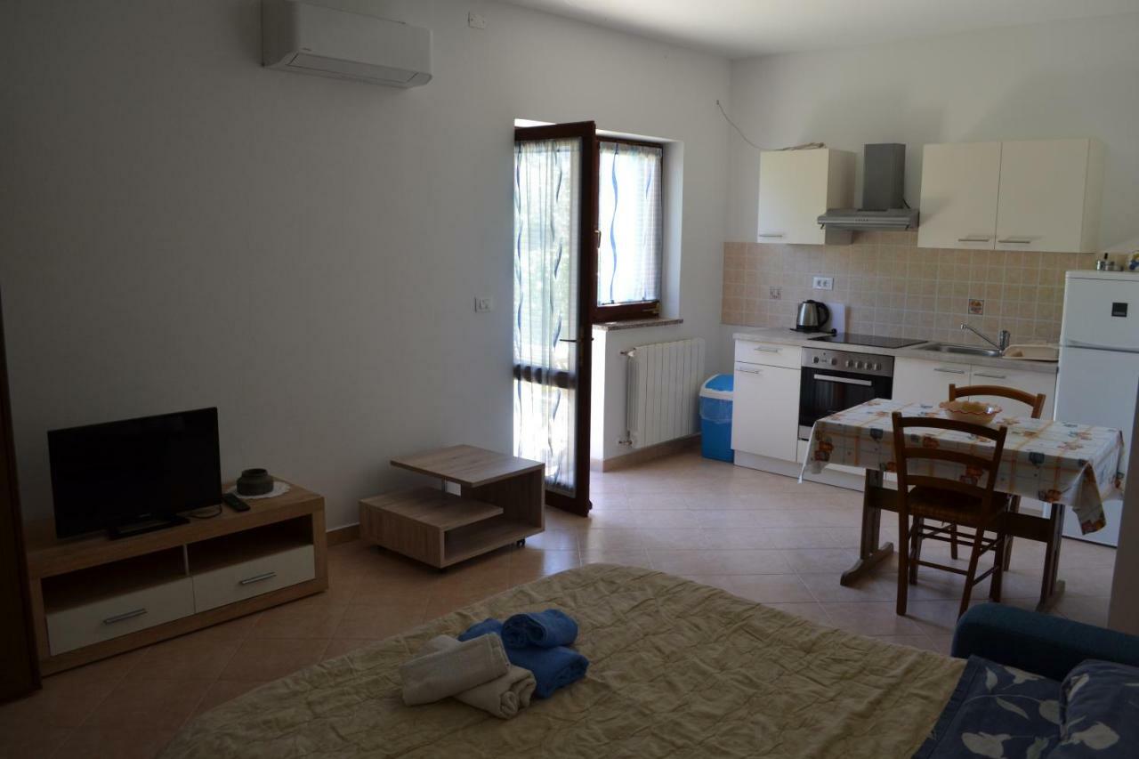 Apartments Denis Пореч Екстериор снимка