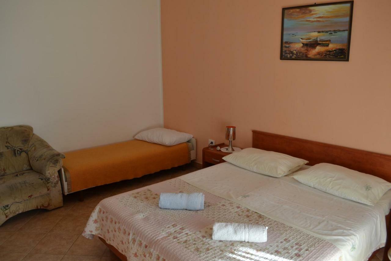 Apartments Denis Пореч Екстериор снимка